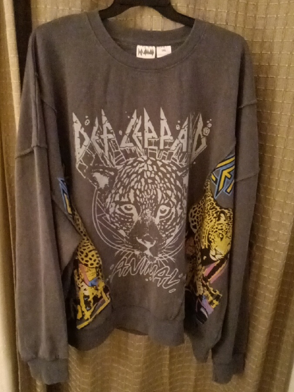 Animal Graphic Crewneck Sweater - Charcoal